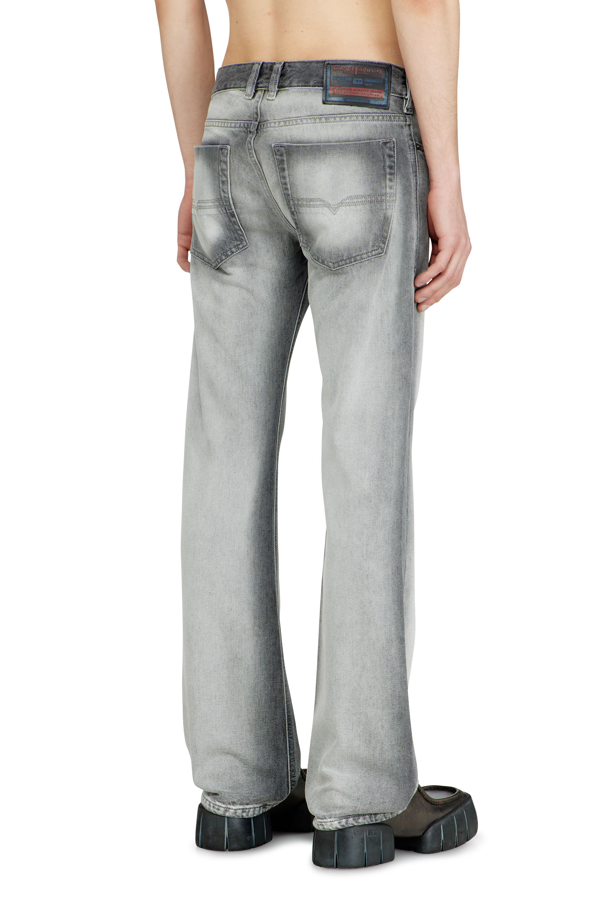 Diesel - Man's Bootcut Jeans 2007 Zatiny 09P28, Grey - 4