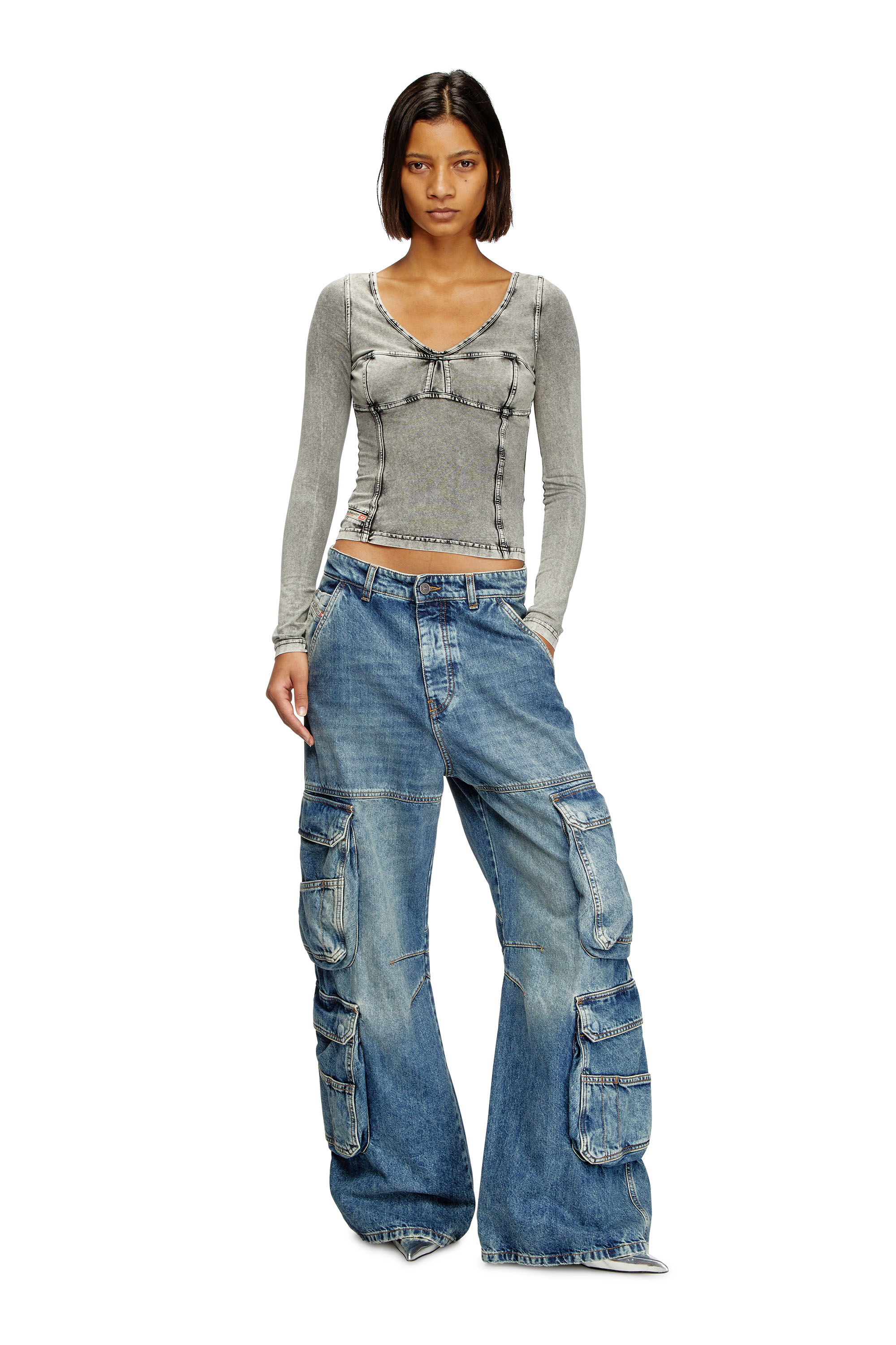 DIESEL、 d-Sire ． バギーパンツ　サイズ　:27(M) 1996 D-Sire Women: Cargo Jeans with pockets, medium blue | Diesel
