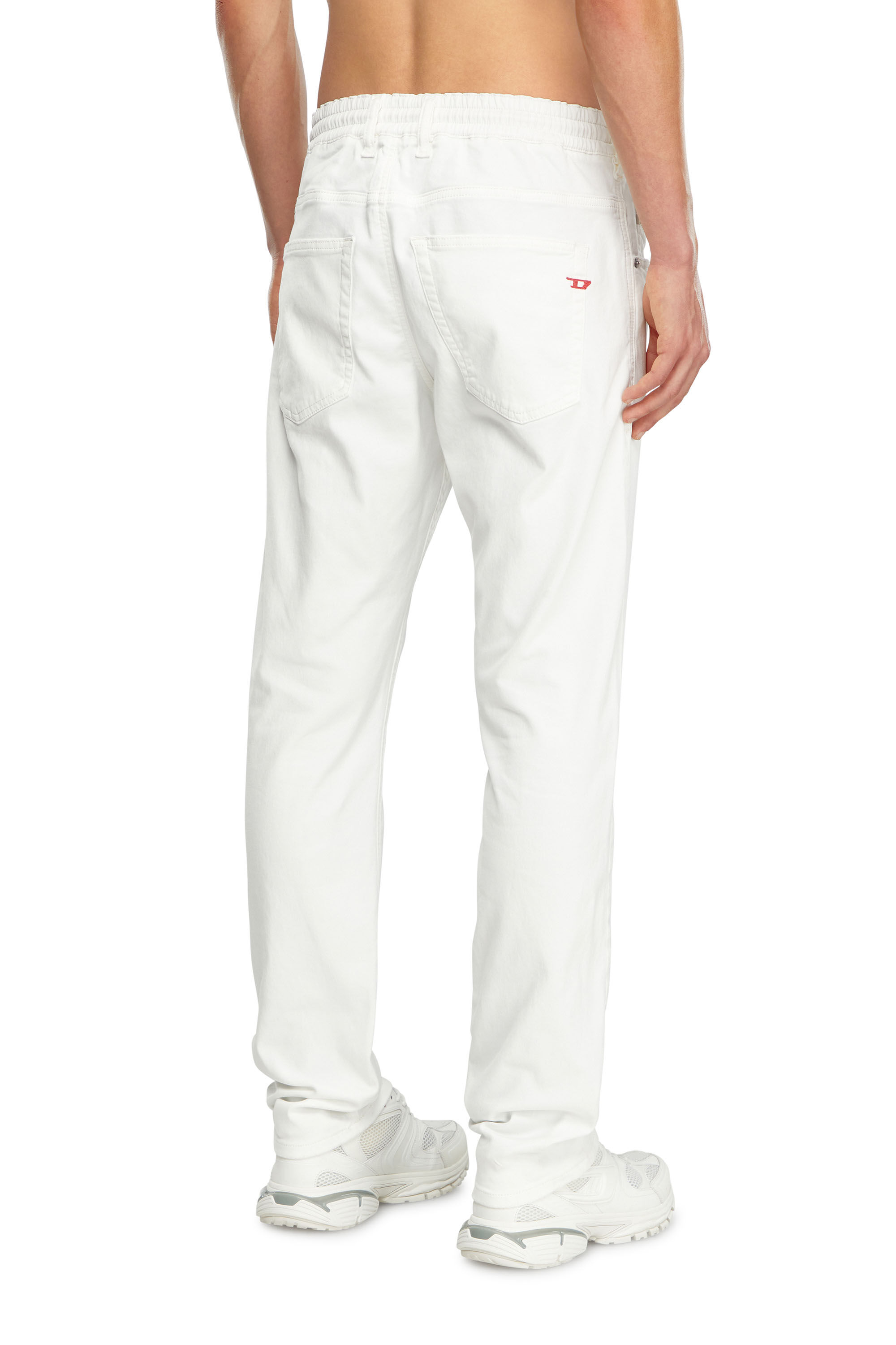 Diesel - Man's Tapered 2030 D-Krooley Joggjeans® 068HX, White - 4