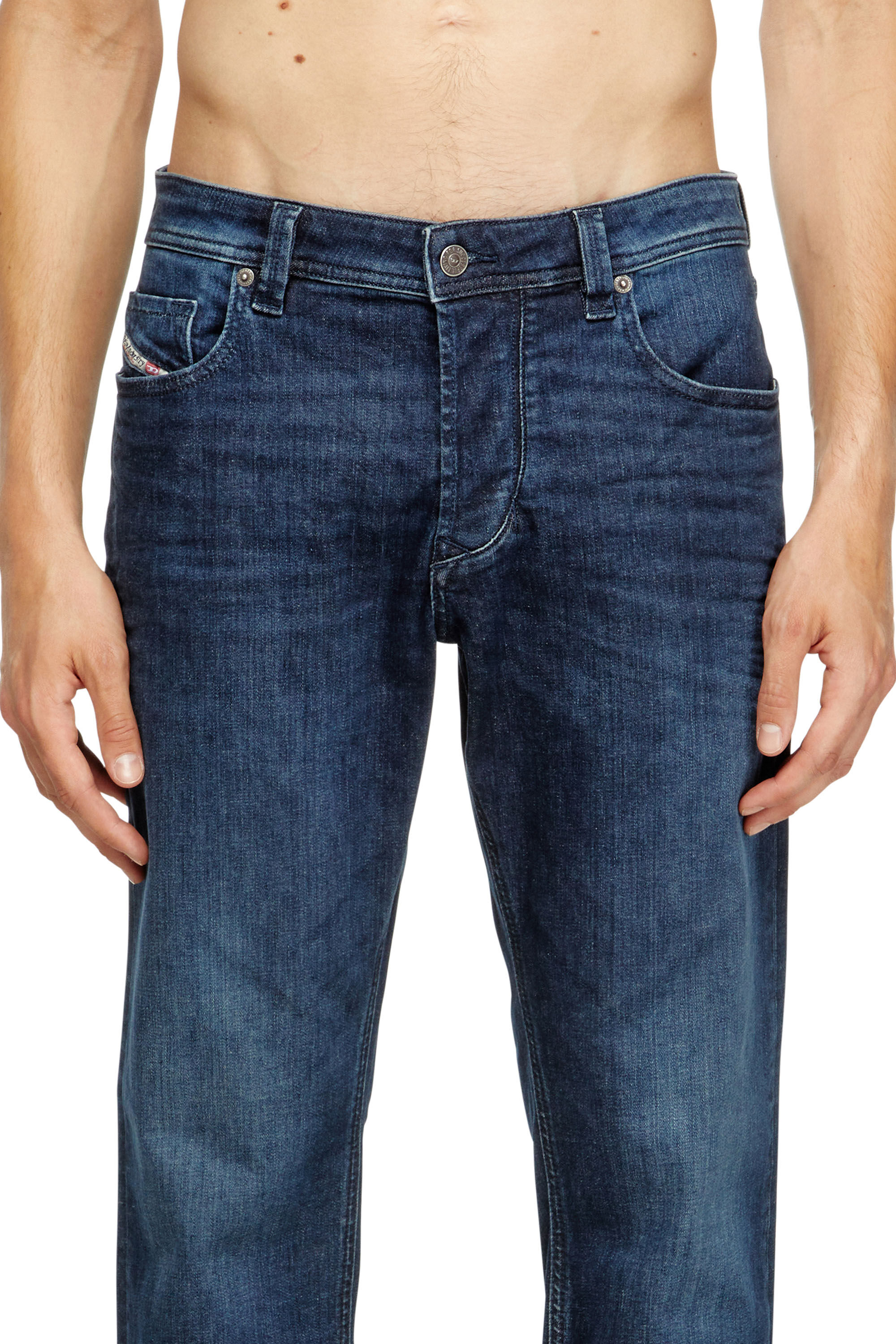送料込★DIESEL★00SU1W-0GRDJ 1986 Larkee Beex ジーンズ Men's Regular Jeans | Dark blue | Diesel 1986 Larkee-Beex