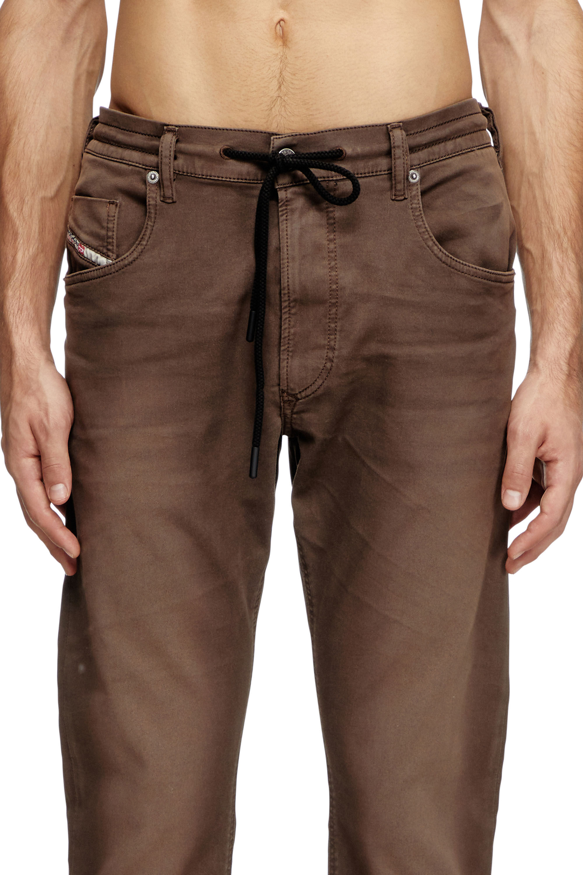 【初日割】DIESEL KROOLEY CB-NE 0684Tジョグ28ブラウン Men's Regular Jeans | Regular Waist 2032 D-Krooley Joggjeans®Brown