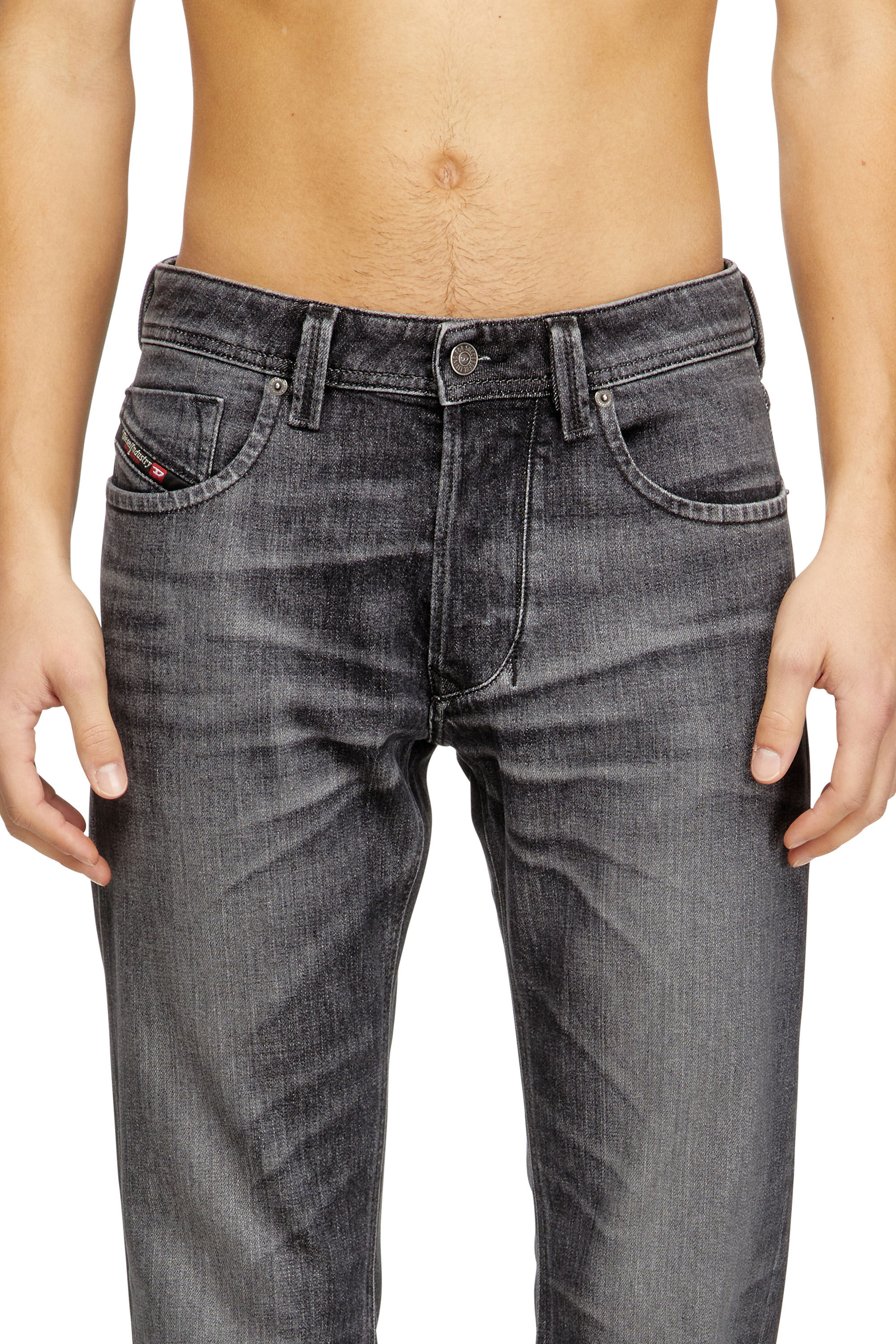 Diesel - Man's Regular Jeans 1985 Larkee 09N49, Grey - 5