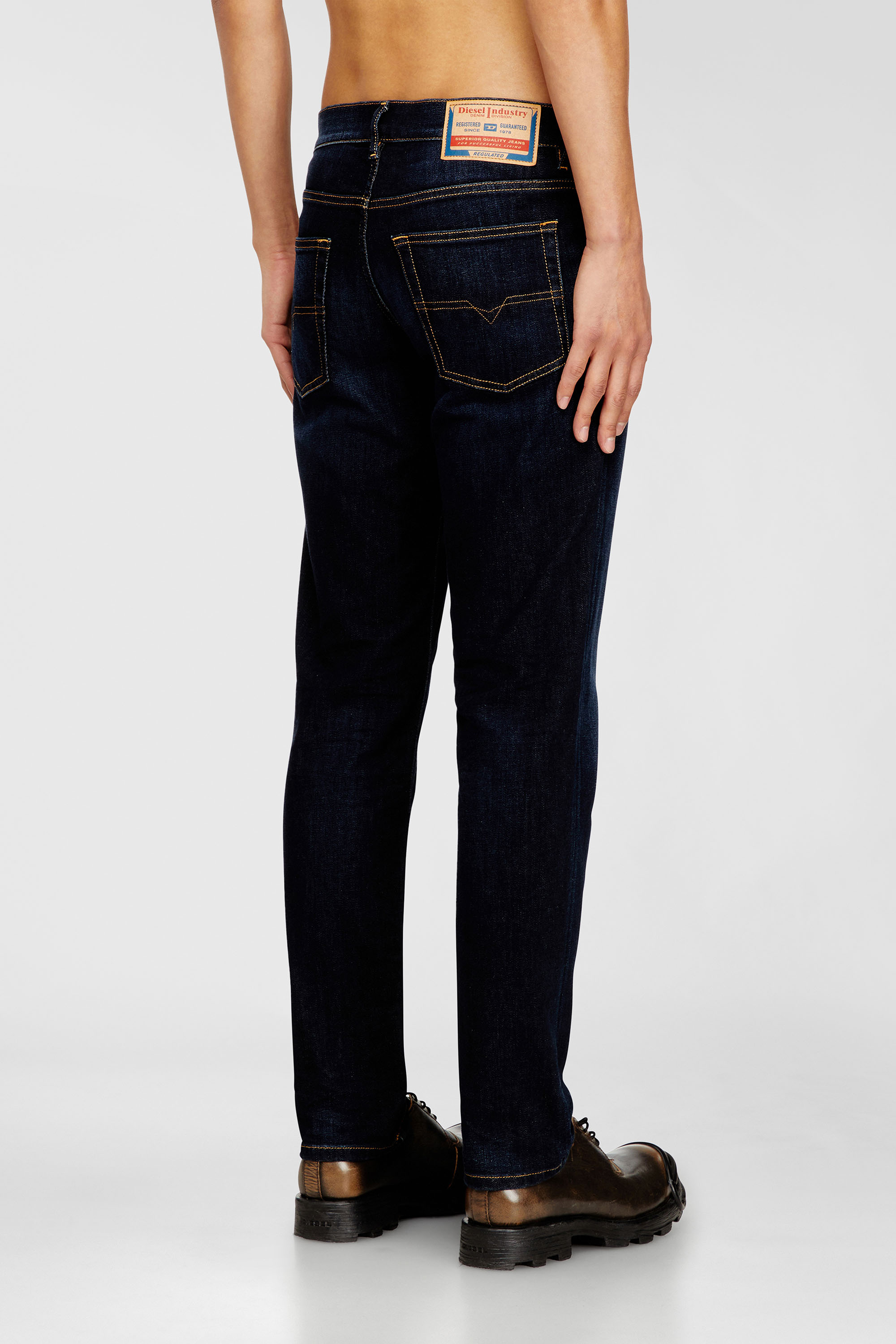 Diesel - Man's Regular Jeans 2023 D-Finitive 009ZS, Dark Blue - 3