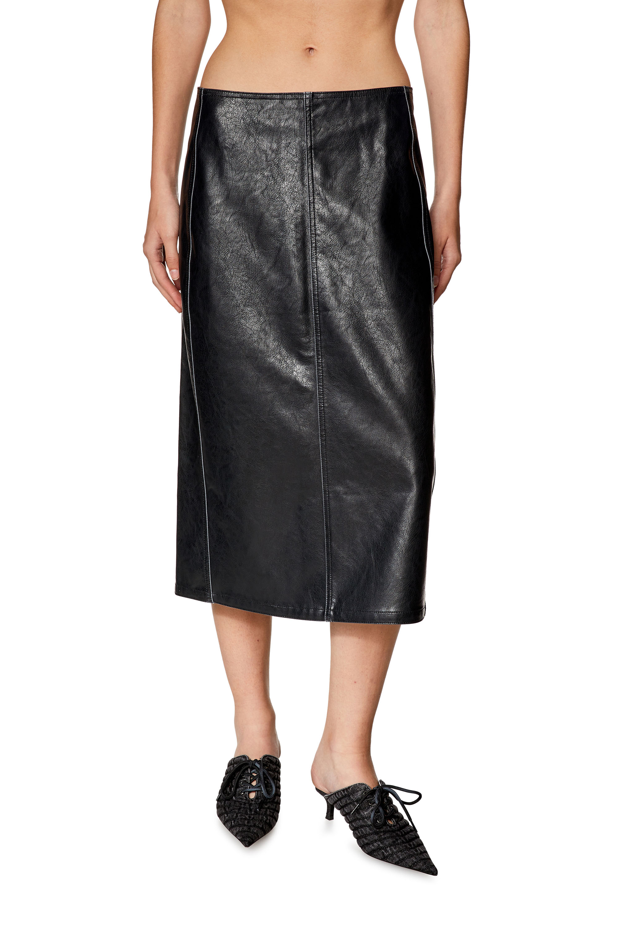 Midi skirt in supple technical fabric
