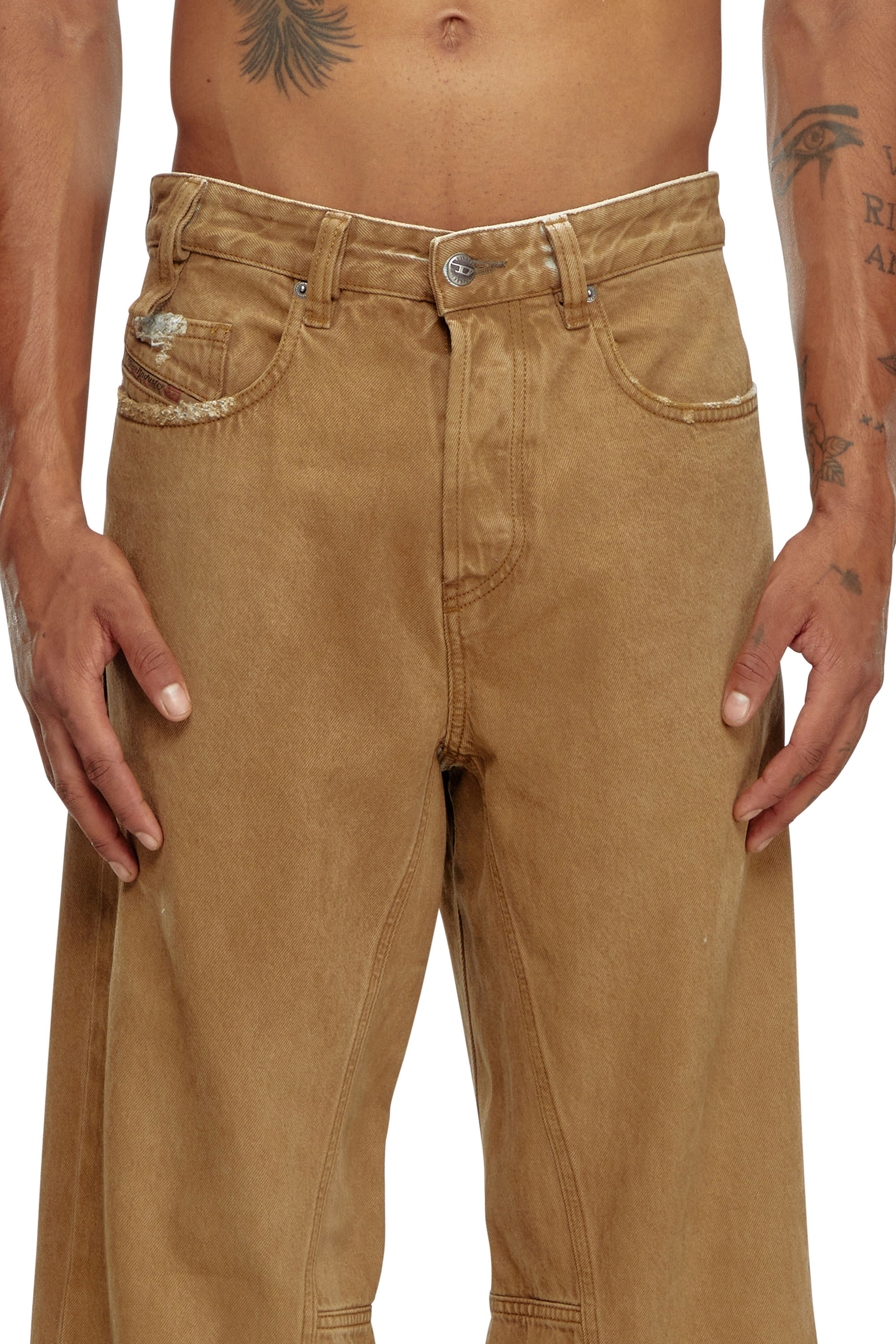 Diesel - Man Straight Jeans 2001 D-Macro 09J82, Light Brown - Image 4