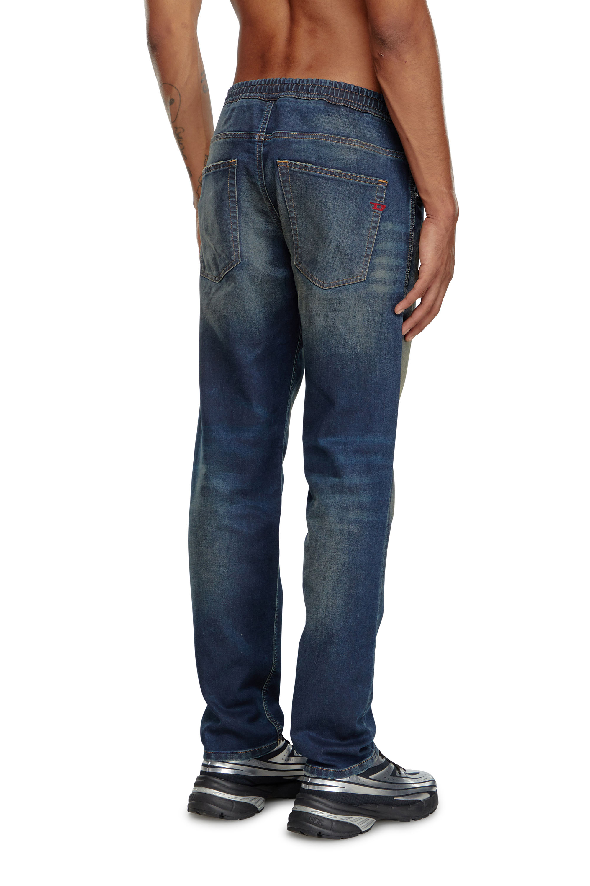 Diesel - Man Tapered 2030 D-Krooley Joggjeans® 09J34, Dark Blue - Image 4