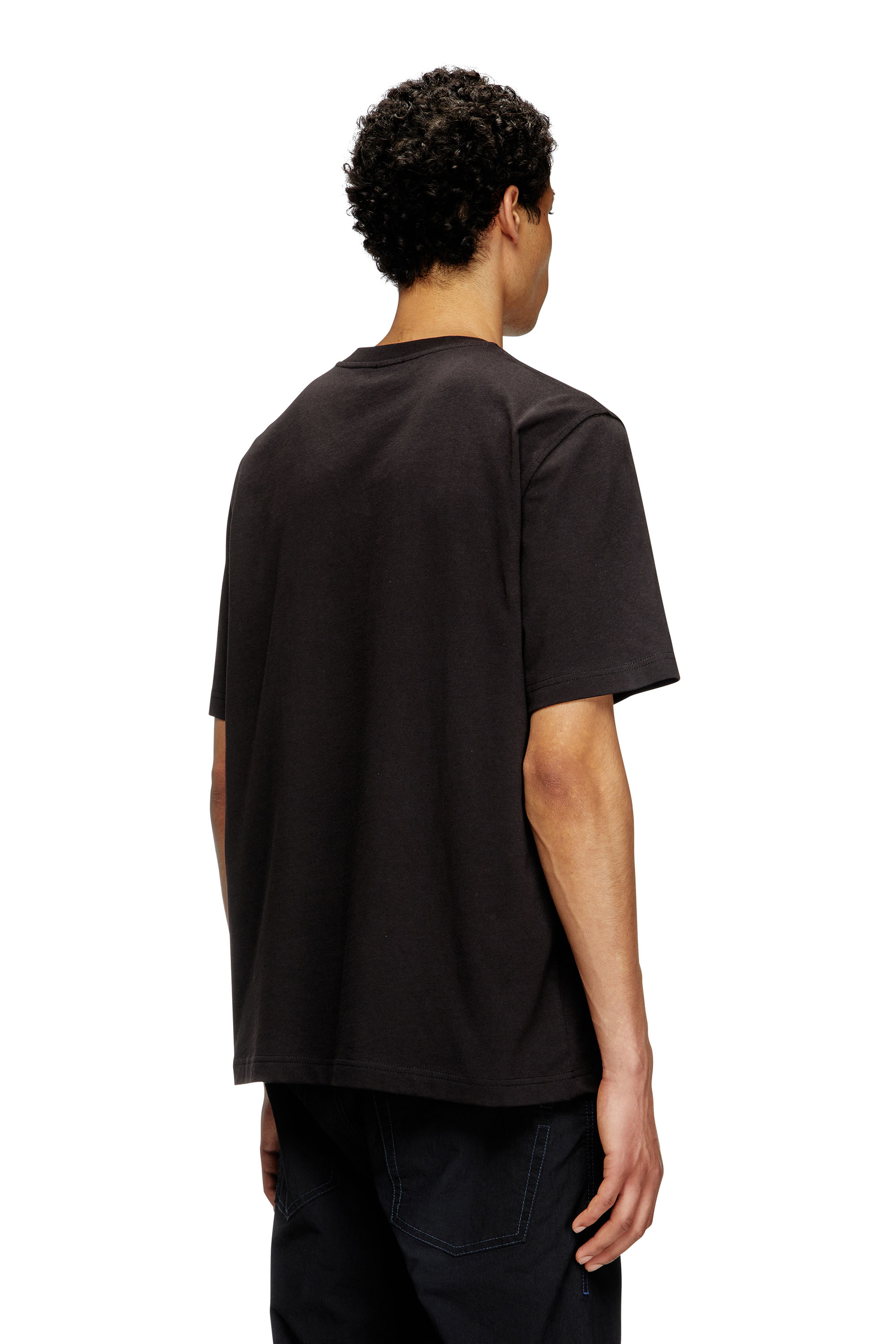 Diesel - T-ADJUST-BIGOVAL, Man's T-shirt with embossed Oval D in Black/Red - 4